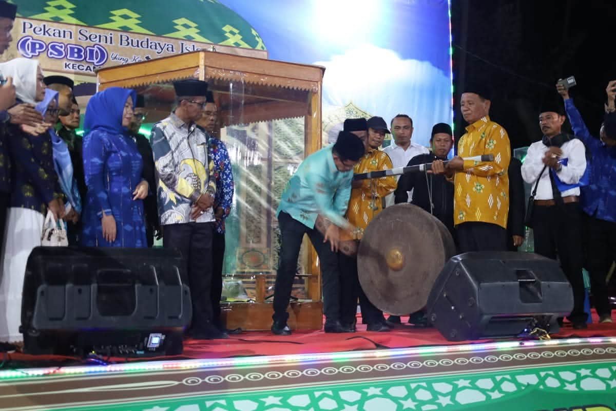 Buka Pekan Seni Budaya Islam XXVIII, Bupati Erwin Burase Ajak Generasi Muda Kasimbar Bentengi Diri dengan Agama