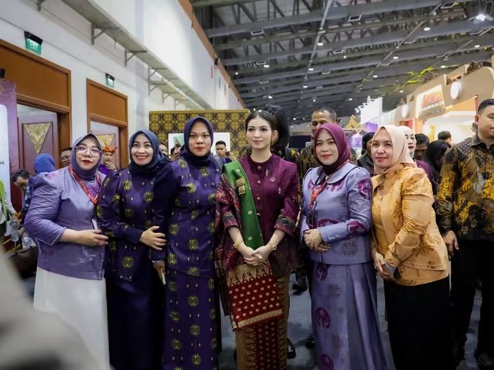 Dorong Produk Lokal Menembus Pasar Nasional, Dekranasda Parigi Moutong Siapkan Pelatihan Batik Cap dan Gandeng Lintas Sektor